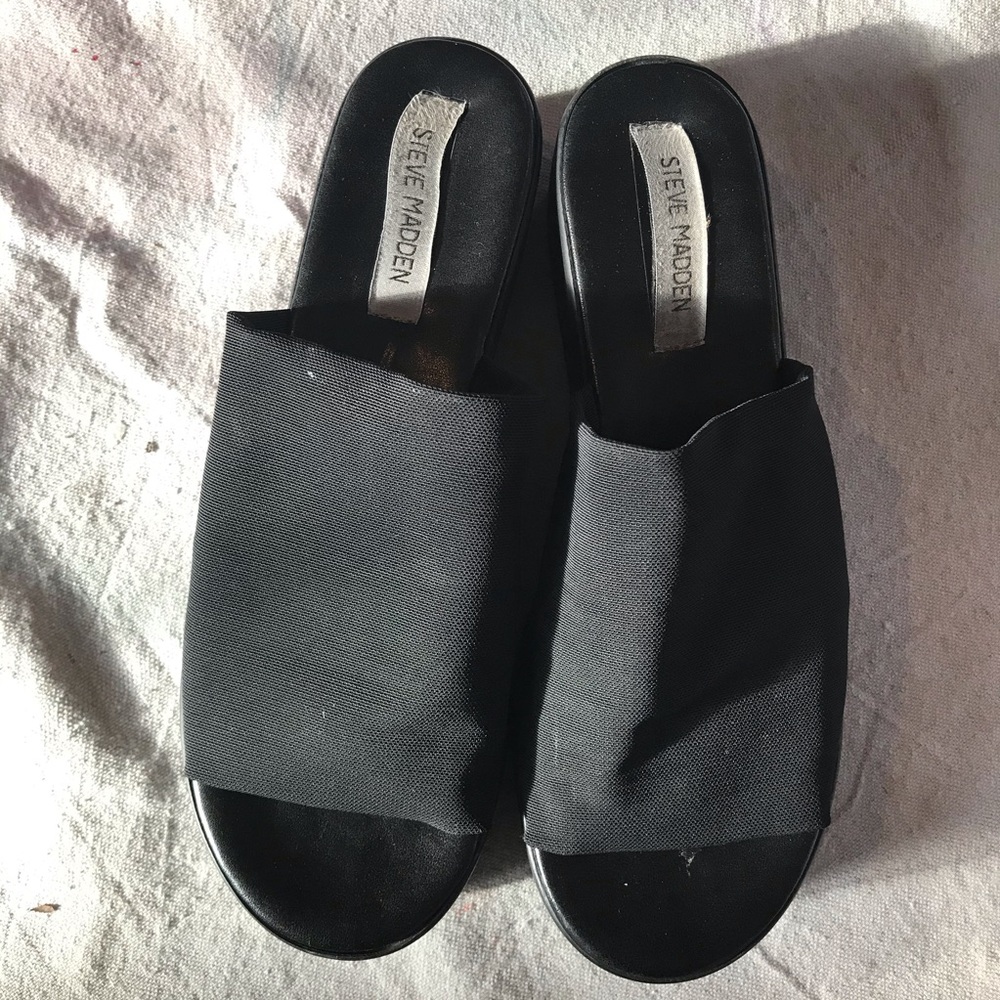 Steve Madden retro slinky Platform sandal